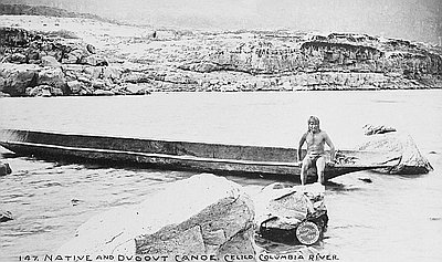Indian-Man-in-Dugout-Canoe-on-Columbia-River-1897-FSDM2